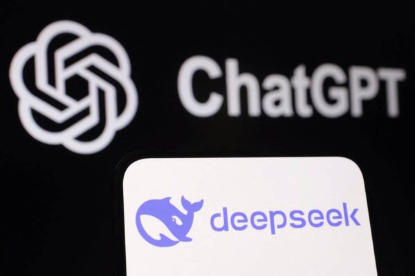 DeepSeek vs ChatGPT: Know Which AI to Choose For Your Business