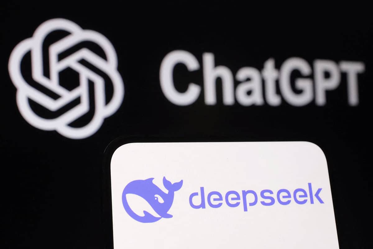 Read more about the article DeepSeek vs ChatGPT: Know Which AI to Choose For Your Business